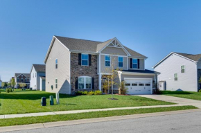 Spacious Home with Fireplace - Near Golf!